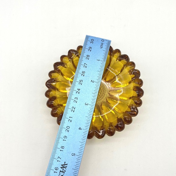 Vintage Hazel Atlas Amber Glass‎ Ashtray Sunflower Round Dish Retro Decor - Picture 3 of 5